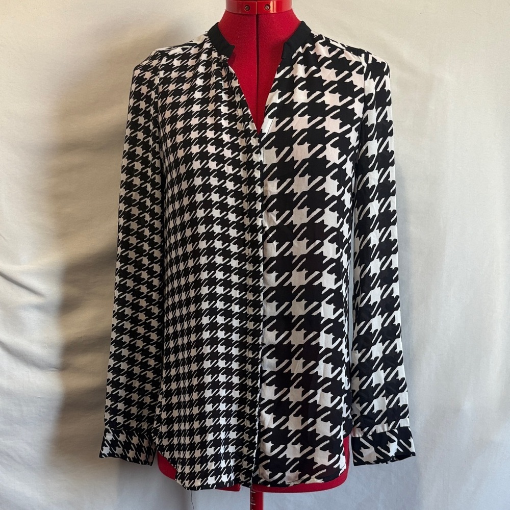Ricki's Monochrome Houndstooth Shirt XS228